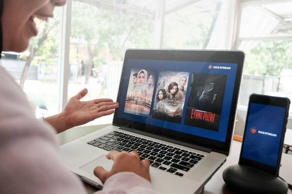 Beberapa konten orisinal unggulan MAXstream mampu menembus pasar internasional. (Dok. Telkomsel).