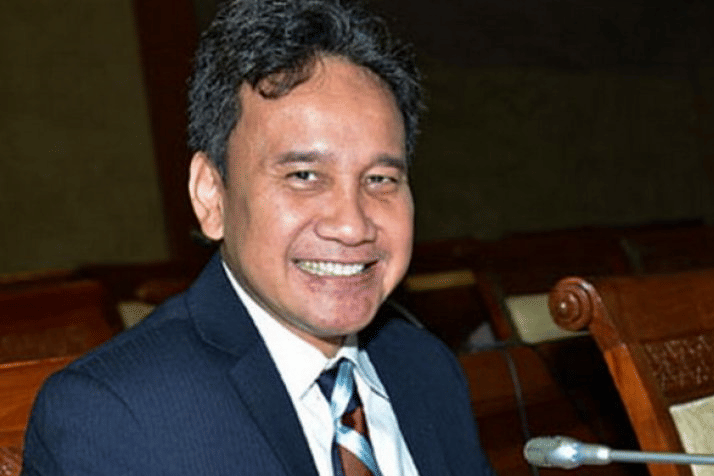 Mirza Adityaswara (ANTARA/Widodo S. Jusuf)