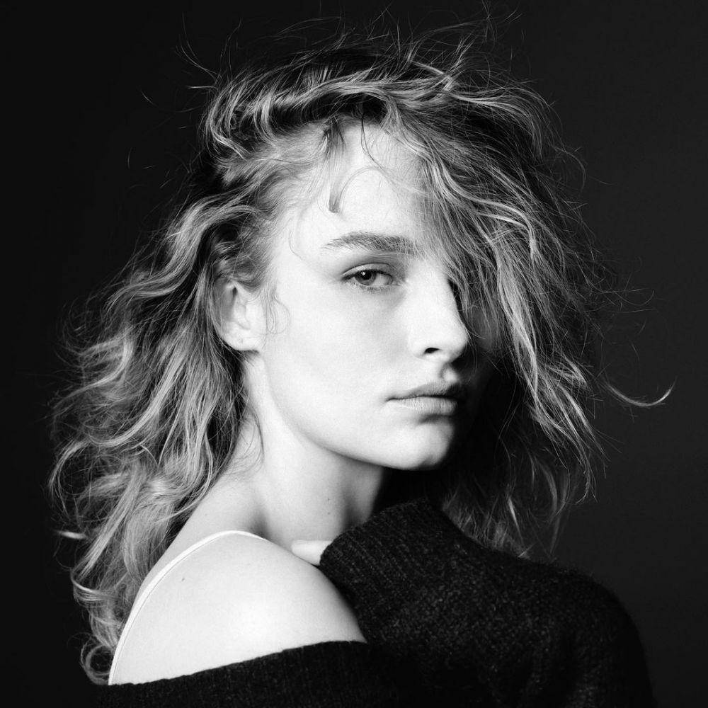 Olivia DeJonge (instagram.com/olivia_dejonge)