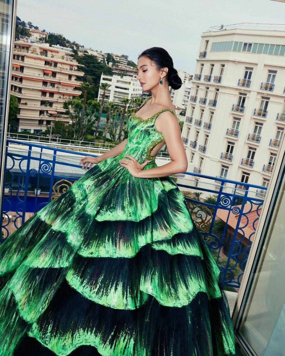 Raline Shah di red carpet Cannes Film Festival 2022. (instagram.com/ralineshah)
