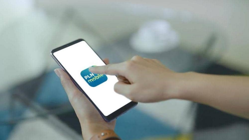 Layanan aplikasi PLN Mobile. Foto PLN