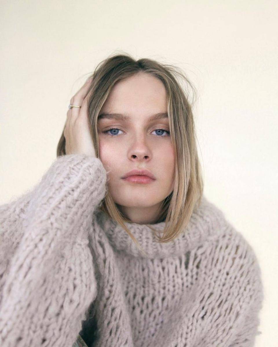 Olivia DeJonge (instagram.com/olivia_dejonge)