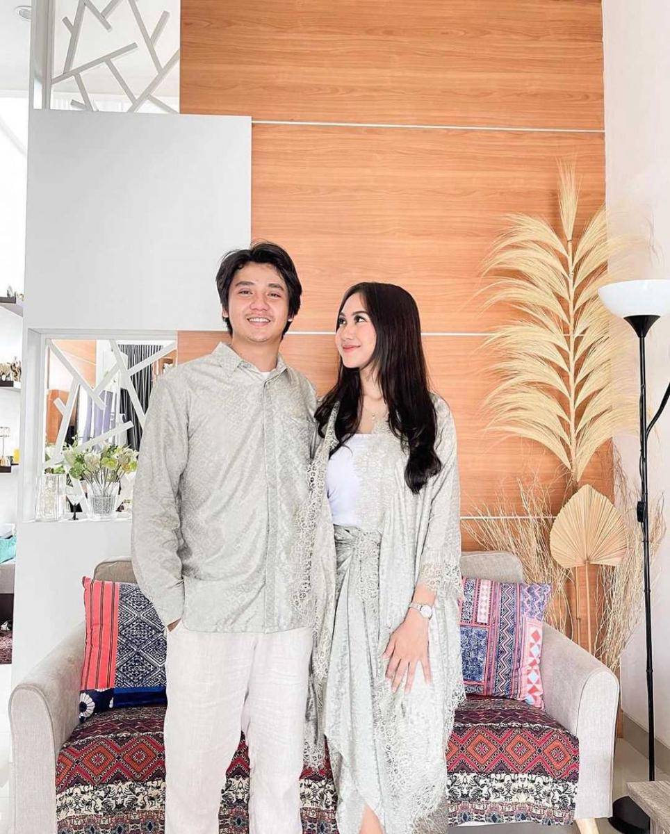 Arbani Yasiz dan kekasih (instagram.com/arbaniyasiz)