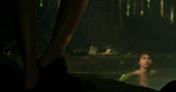 Ayu dan Bima di sinden  ( Dok. MD Pictures / KKN di Desa Penari )