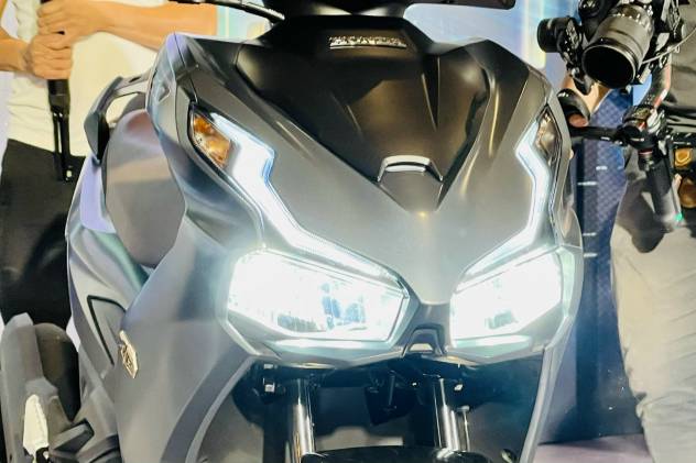 Lampu depan Honda Airblade 2022 (2bahn.vn)