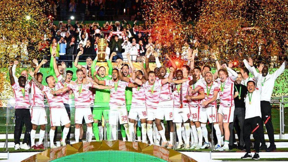 RB Leipzig menjuarai DFB-Pokal 2021/2022. (instagram.com/rbleipzig)