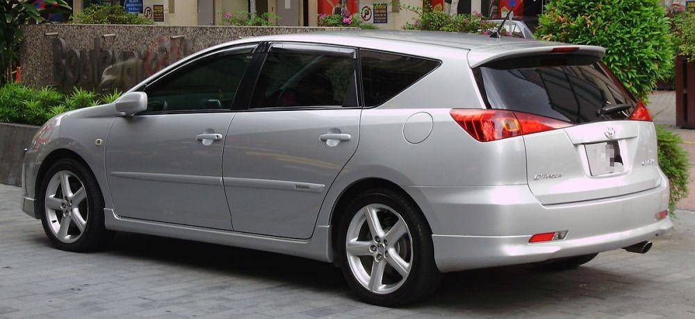 Toyota Caldina T240 Kuala Lumpur (wikimedia.org)