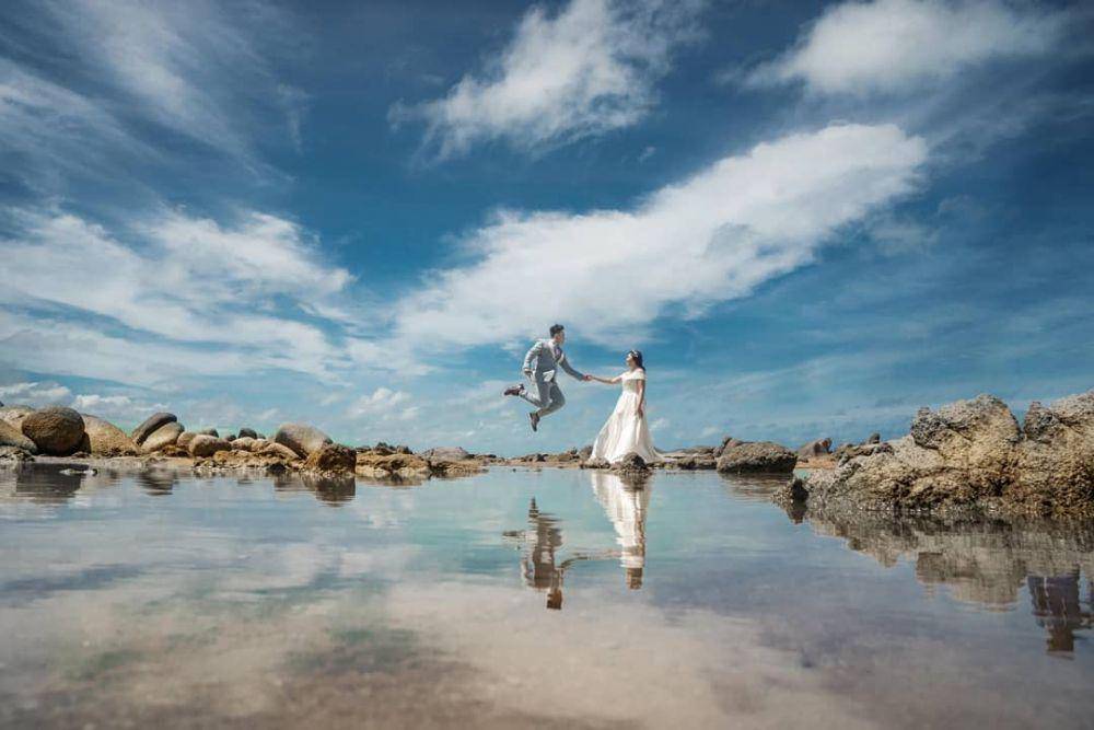 Pantai Batu Nenek (instagram.com/santo_epix)