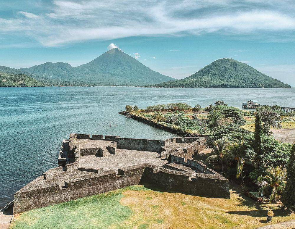 panorama Benteng Kalamata (instagram.com/aviqassagaf)