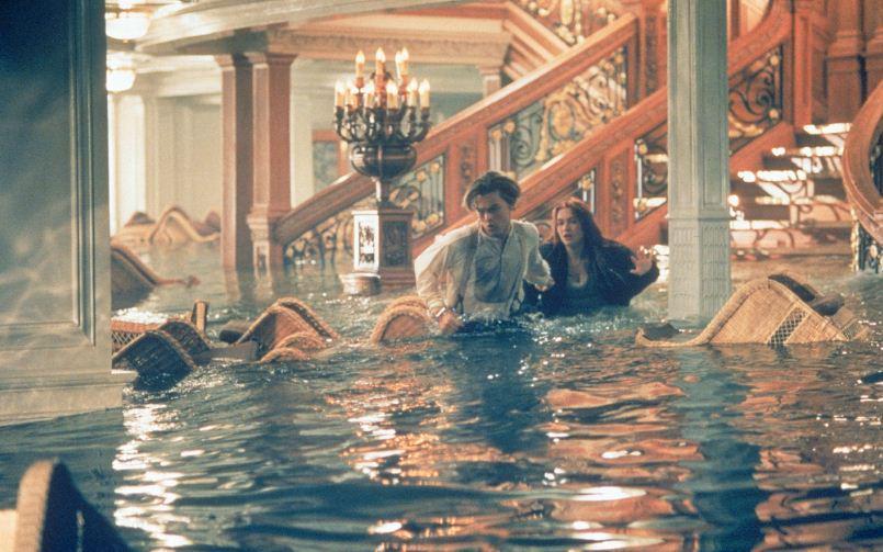 Ngeri, 10 Set Film Hollywood Ini Jadi Mimpi Buruk Bagi Para Aktor