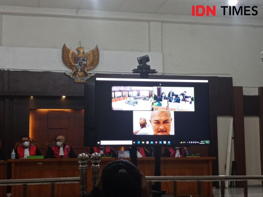 Alex Noerdin Pamer Keberhasilan Sebagai Gubernur Saat Bacakan Pledoi