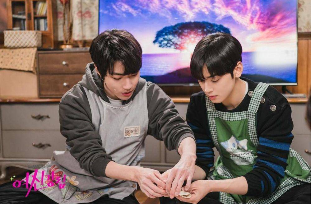 Hwang In Yeop dan Cha Eun Woo di drama True Beauty (instagram.com/tvn_drama)