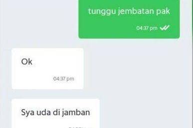 chat kocak ojek online typo (instagram.com/meme.wkwk)