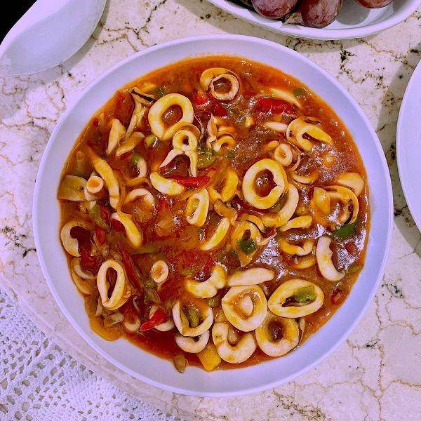 Calamari saus padang (Instagram.com/jeninaaurumi)