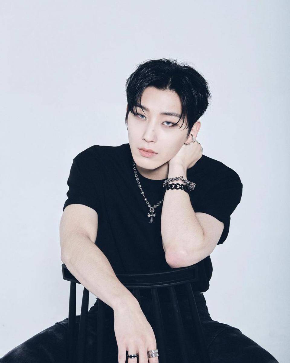 potret Moon Jong Up B.A.P (instagram.com/moonjongyeup)