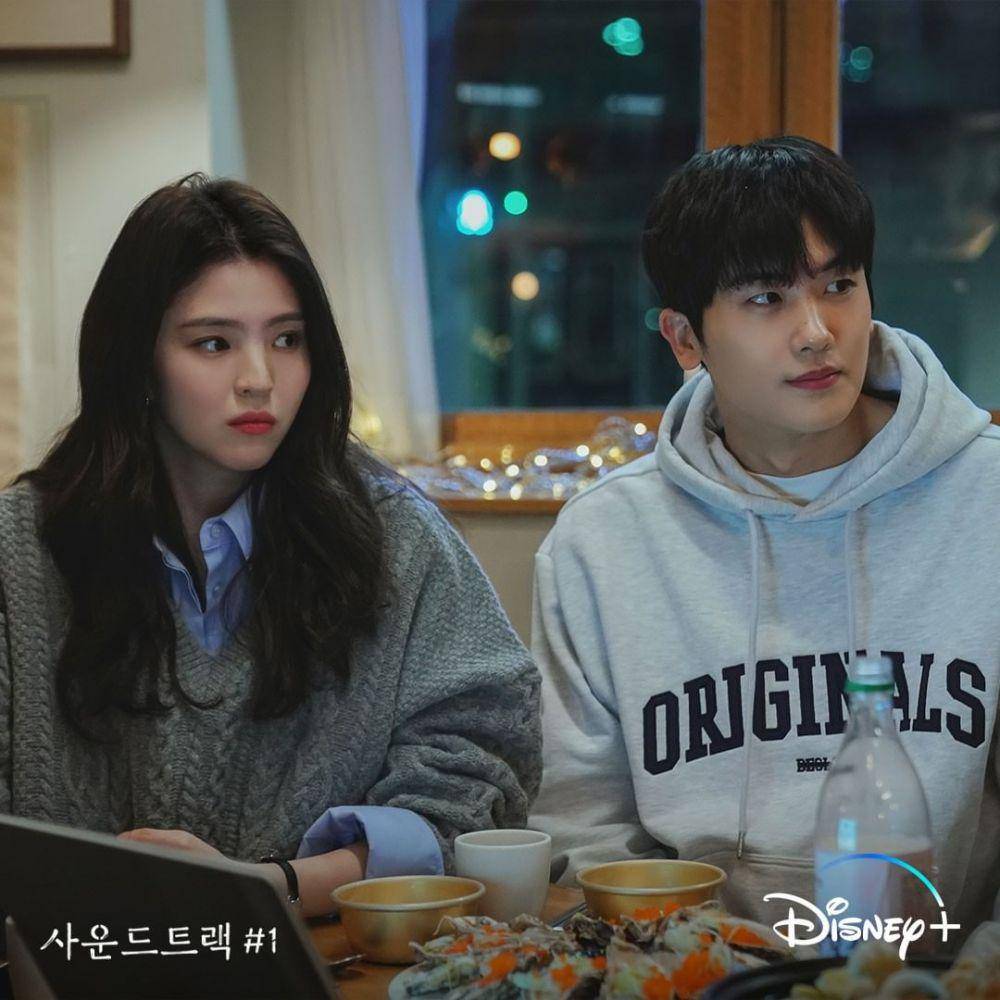 Park Hyung Sik dan Han So Hee dalam Soundtrack #1 (instagram.com/disneypluskr/)