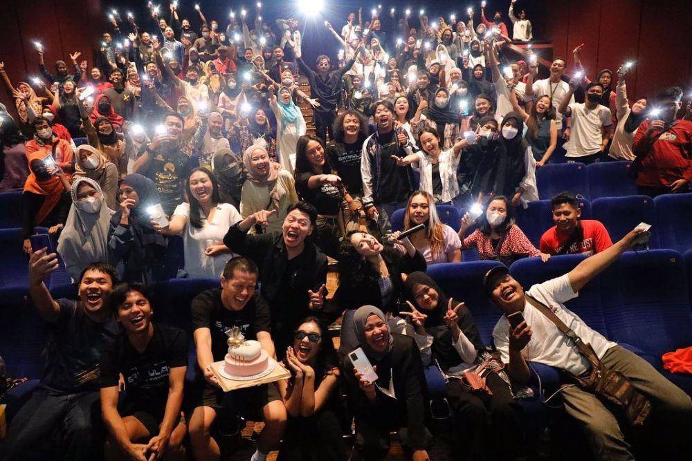 potret keseruan nonton bareng film Srimulat (instagram.com/filmsrimulat)