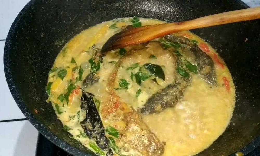 ilustrasi memasak mangut lele (youtube.com/Ika Mardatillah)