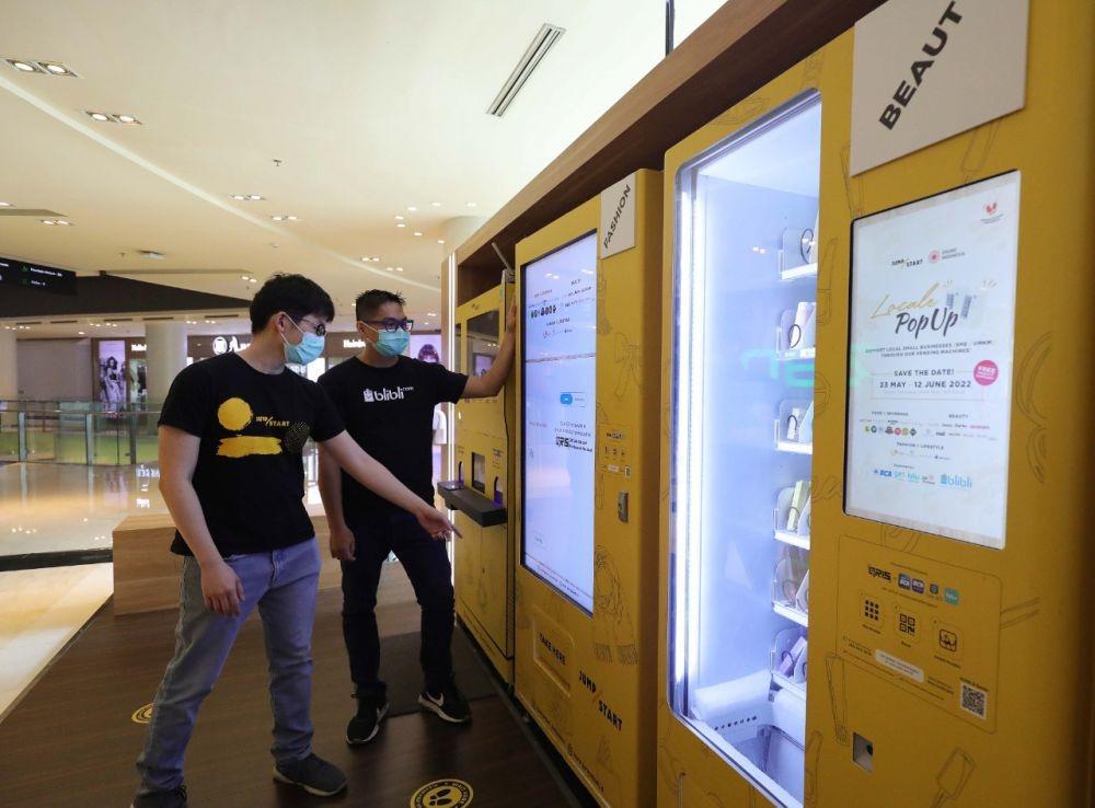 Blibli dan Jumpstart Kenalkan Produk UMKM Lewat Vending Machine
