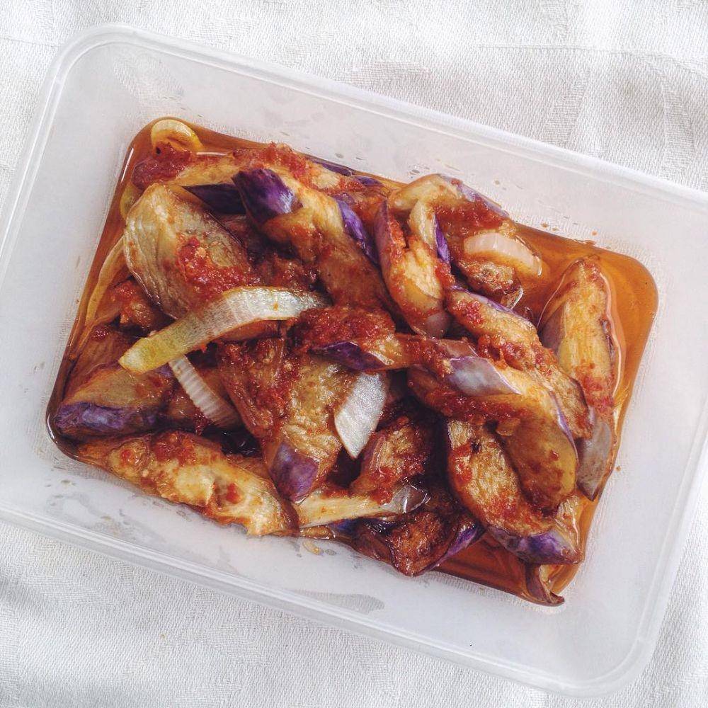 terung balado (instagram.com/home_food_delivery)