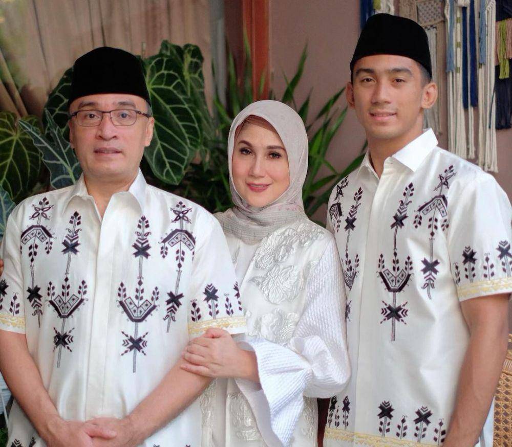 potret keluarga Marini Zumarnis (instagram.com/marinizumarnisreal)