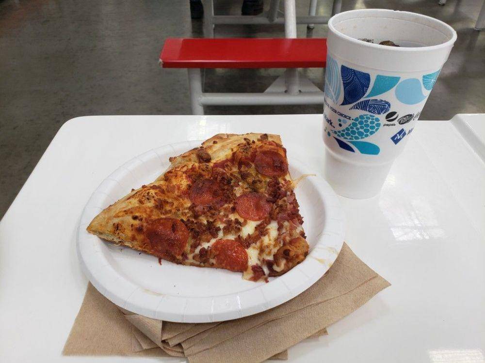 Ilustrasi pizza dan soda (pinterest.com/kylemic)