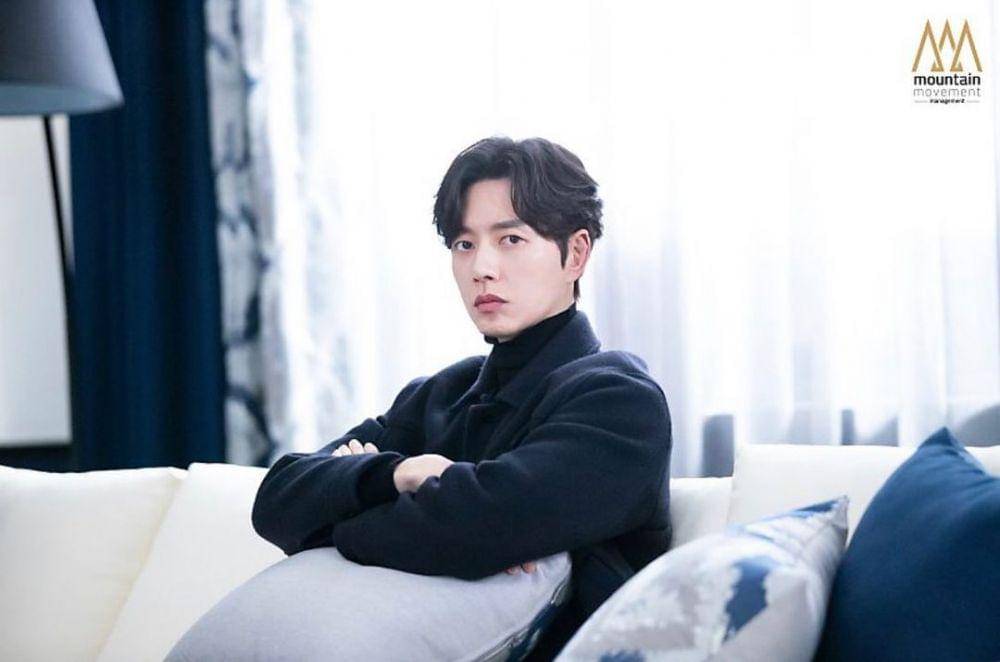 Park Hae Jin di KDrama From Now On, Showtime! (instagram.com/mountain_movement)