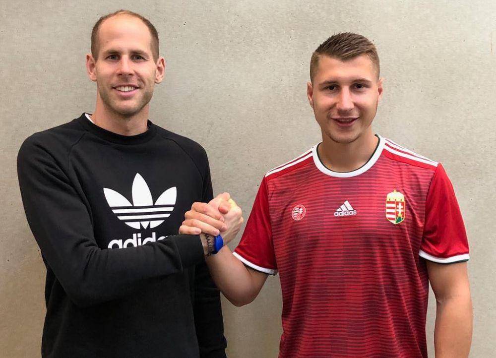 Peter Gulasci dengan Willi Orban (instagram.com/petergulasci)
