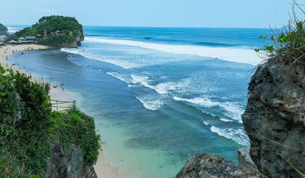 9 Keindahan Pantai Indrayanti, Wisata Eksotis di Gunungkidul