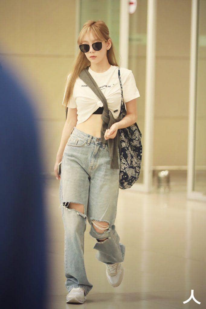 fashion airport Taeyeon SNSD (twitter.com/aumtaeny)