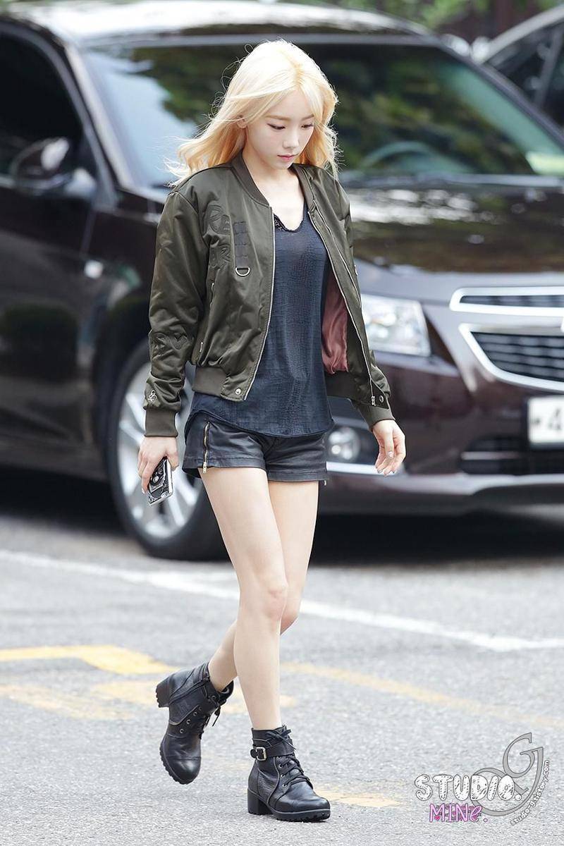 short pants Taeyeon SNSD (twitter.com/309ktyss2)