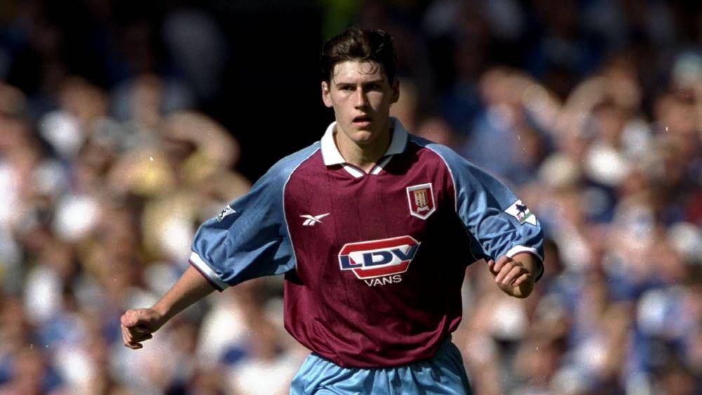 Gareth Barry (twitter.com/avfcarchive)