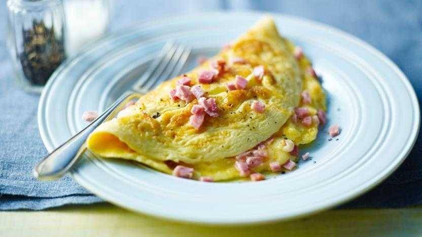 ilustrasi omelette telur asin (bbc.co.uk)
