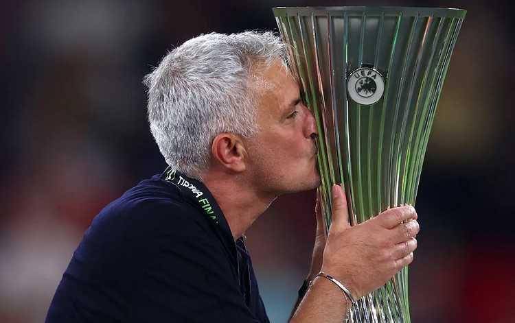 Jose Mourinho (instagram.com/@europacnfleague)