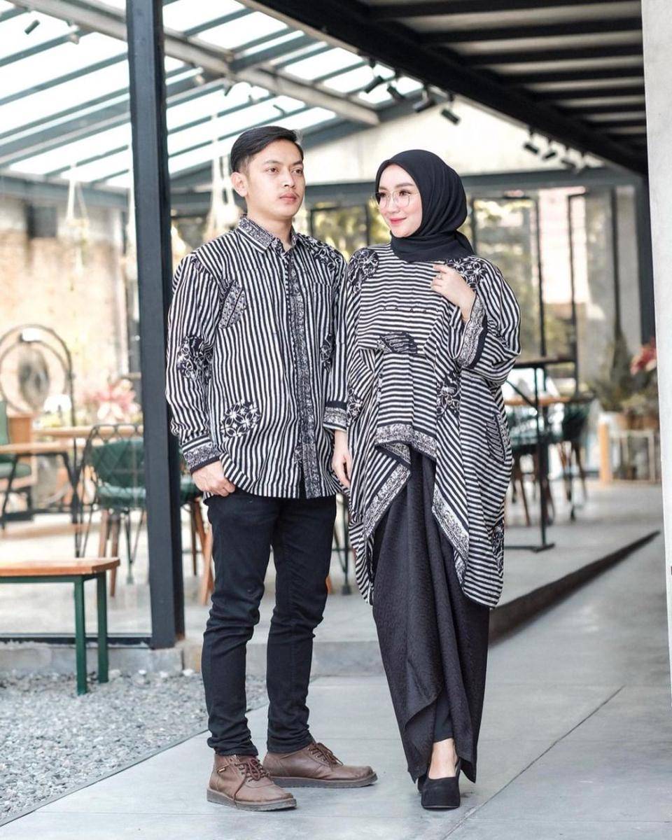 Dress Brokat hingga OOTD Couple Warna Hitam (instagram.com/nurulhikmahfebriany)