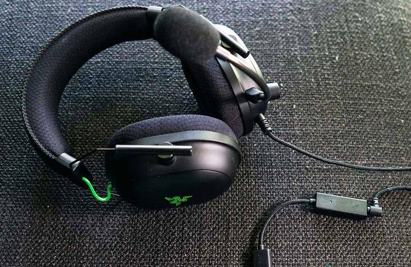Razer Blackshark V2 (soundguys.com)