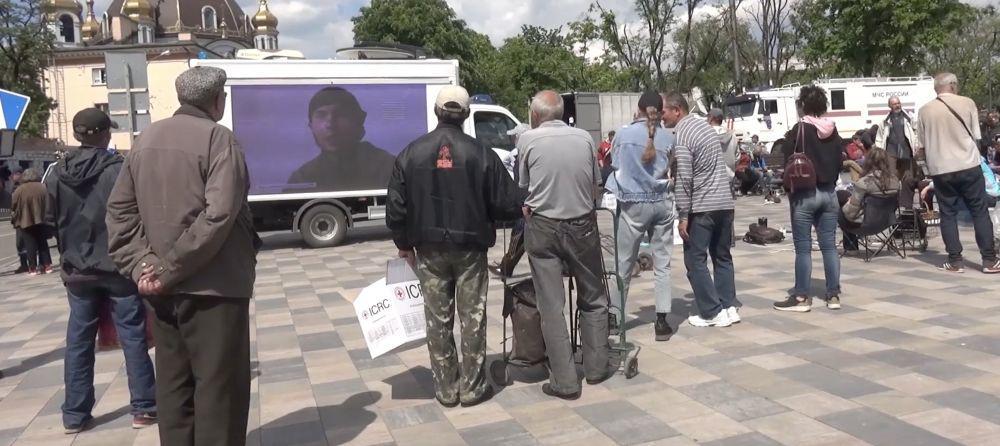 Usai Kuasai Mariupol, Rusia Cekoki Warga Lokal dengan Mobil Propaganda
