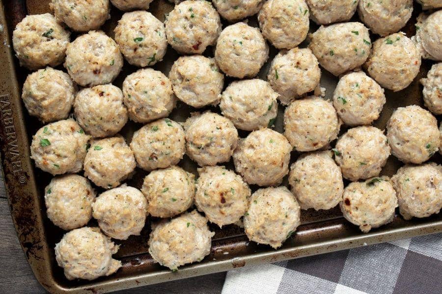 ilustrasi bakso ayam (waystomyheart.com)