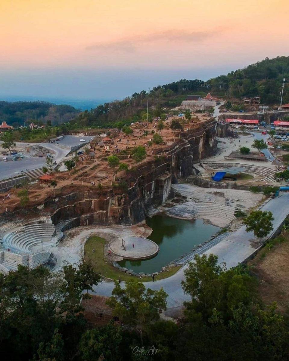 Wisata Tebing Breksi (instagram.com/chills_afz)