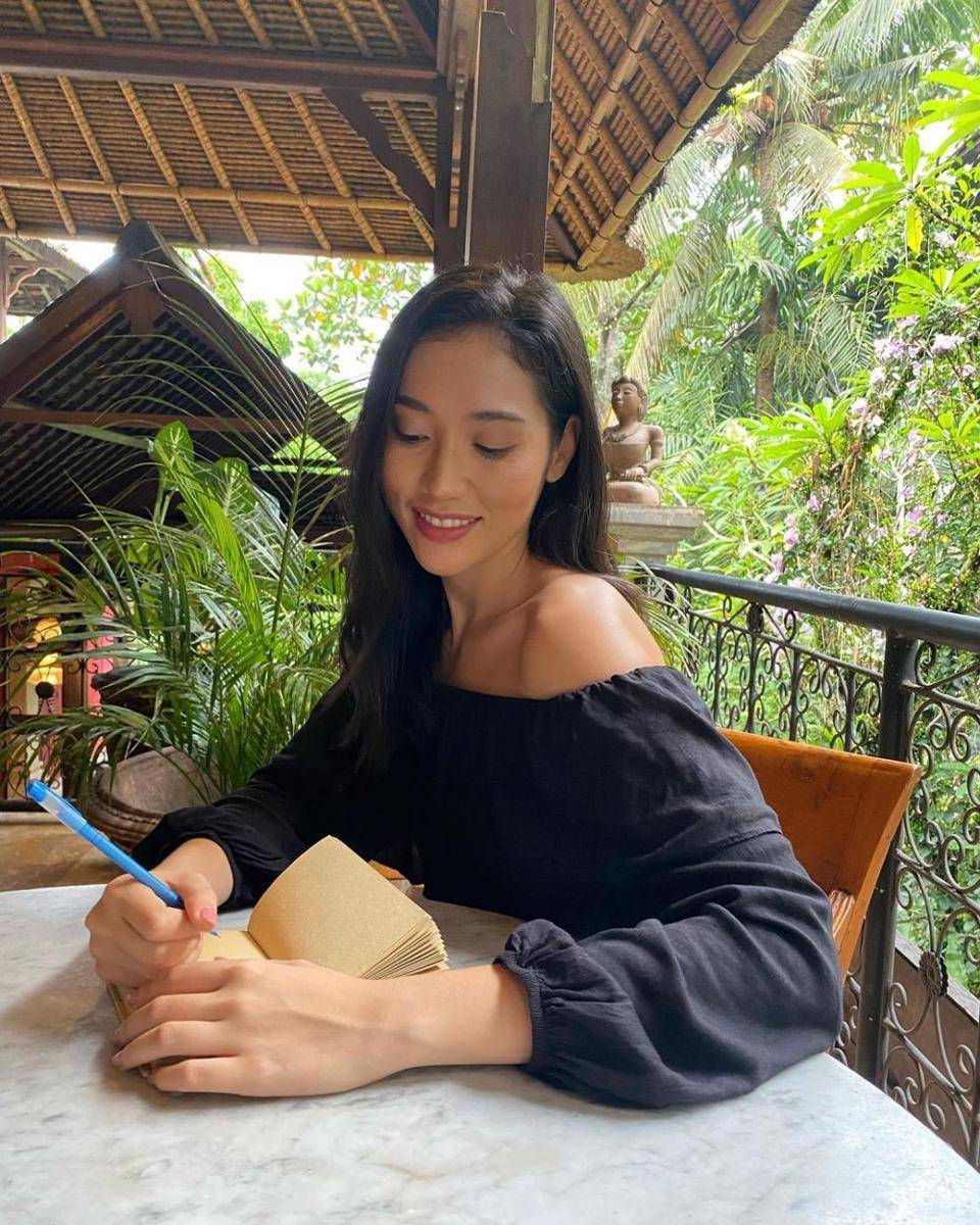 Laksmi Shari De Neefe Suardana (instagram.com/laksmideneefe)