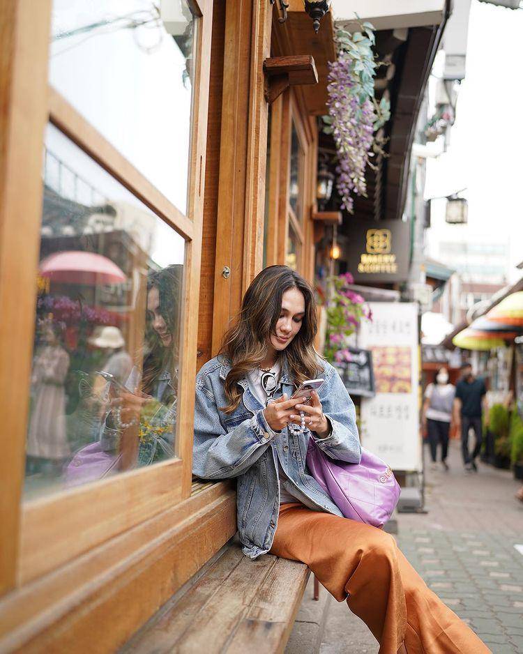 Potret Luna Maya berlibur di Soeul (instagram.com/lunamaya)