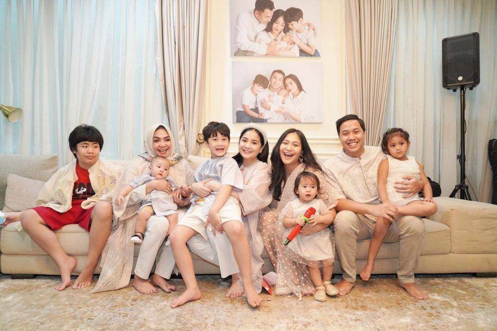 potret Nagita Slavina dan Caca Tengker (instagram.com/cacatengker)