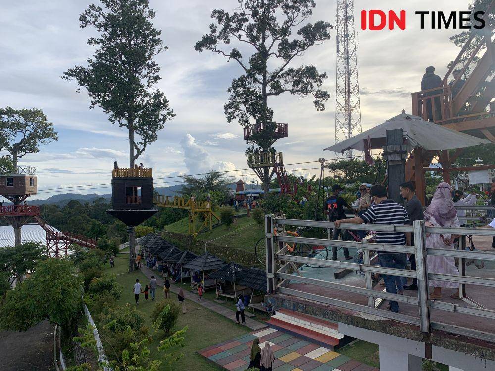 Objek Wisata Puncak Mas Bandar Lampung. (IDN Times/Rohmah Mustaurida).