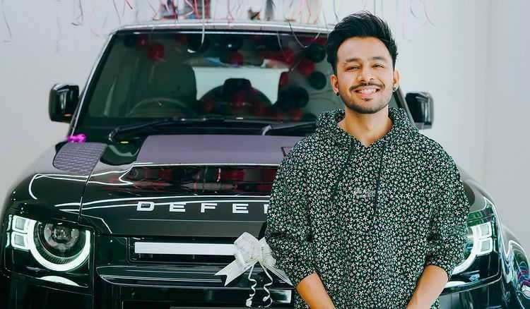 Tony Kakkar (instagram.com/tonykakkar)