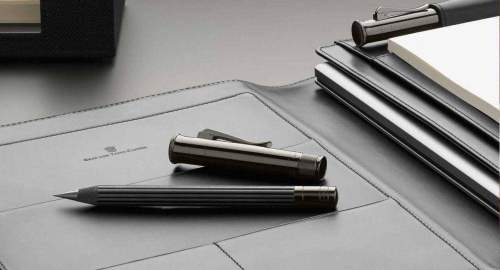 ilustrasi pensil termahal (graf-von-faber-castell.com)