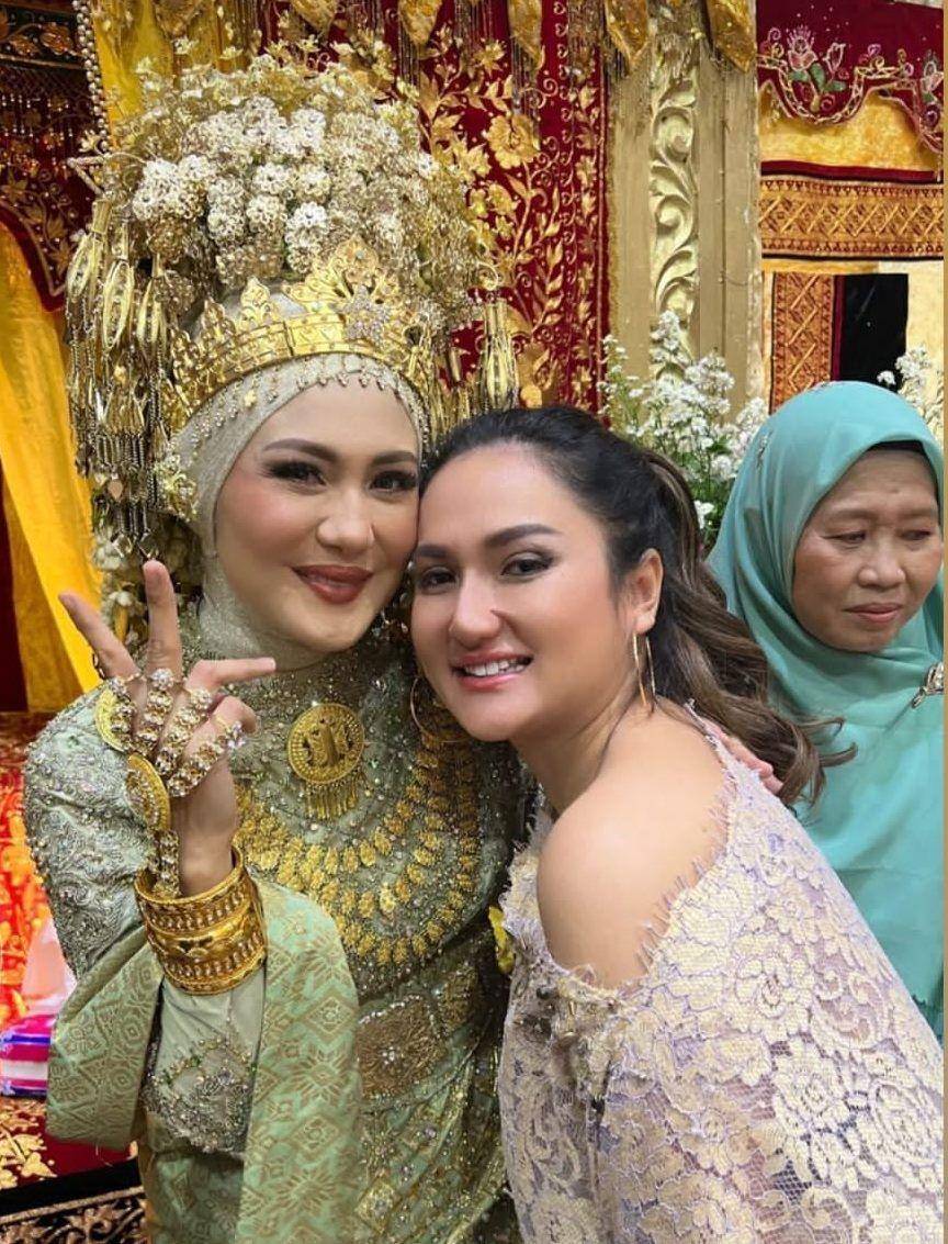 Pernikahan Juliana Moechtar (instagram.com/tengkudewiputri_tdp)
