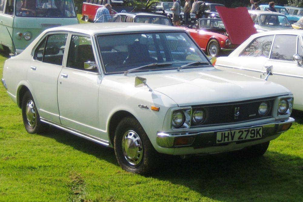 Toyota Carina (wikipedia.org)