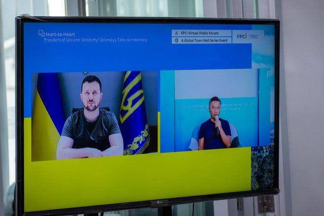 Presiden Ukraina Volodymyr Zelenskyy dalam acara FPCI. (Dok. FPCI)