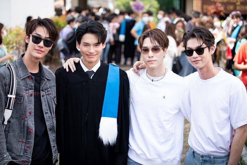 potret Win Metawin bersama anggota F4 Thailand(twitter.com/Jetaime_xx4)