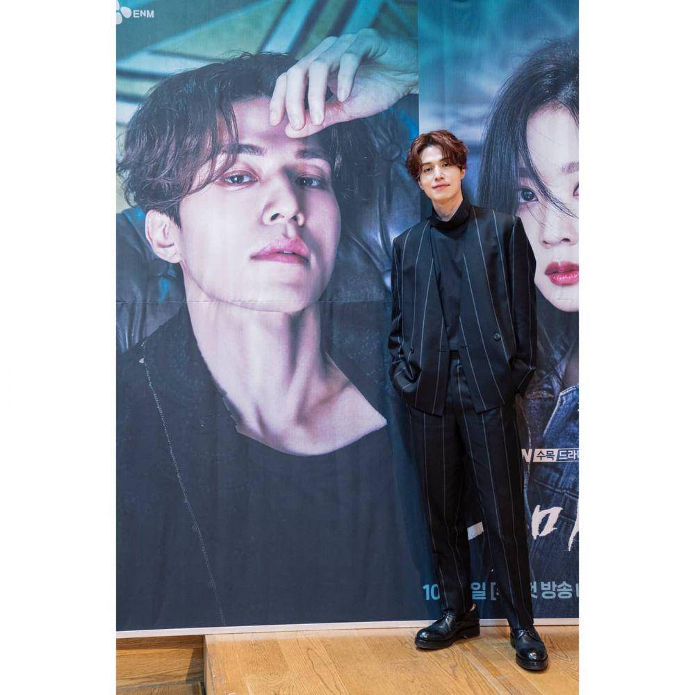Lee Dong Wook (instagram.com/leedongwook_official)